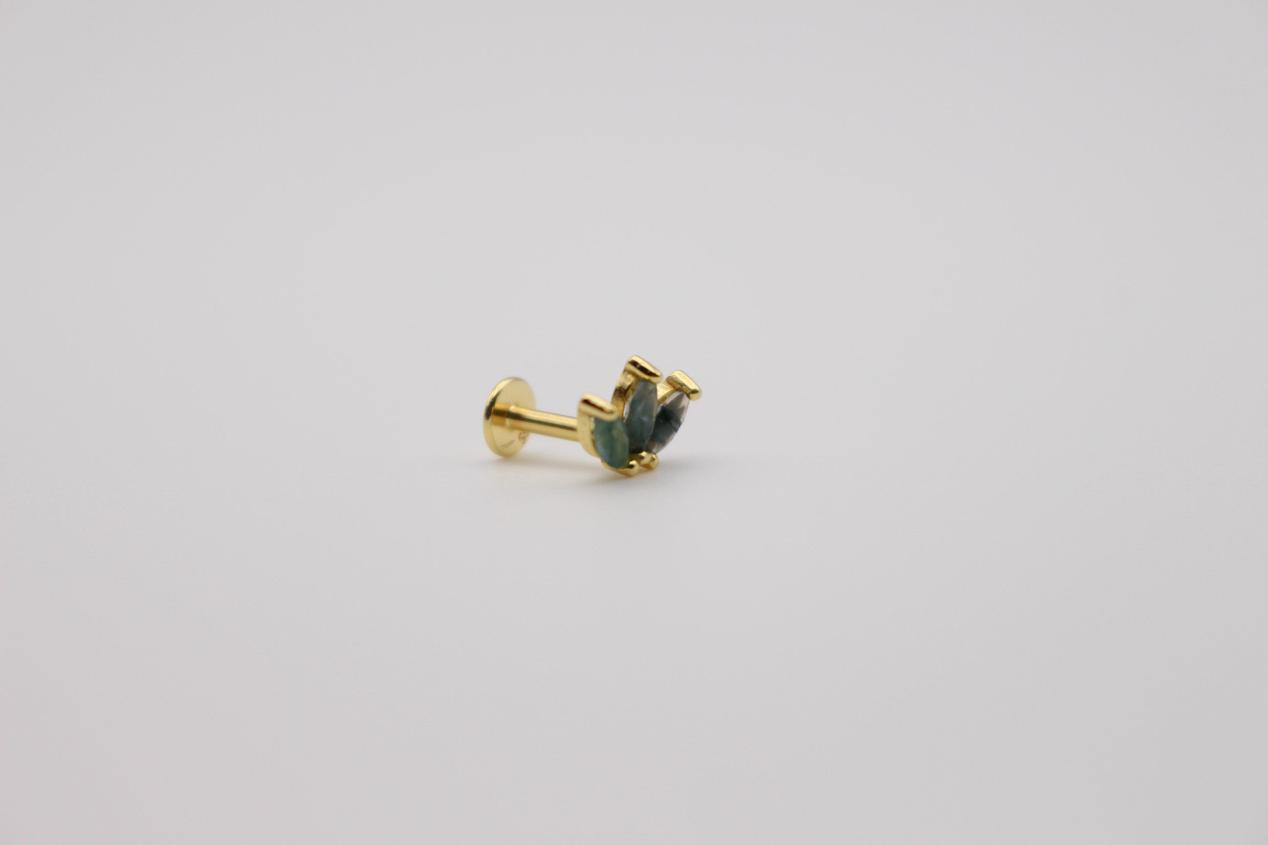 Lotus Moss Stud