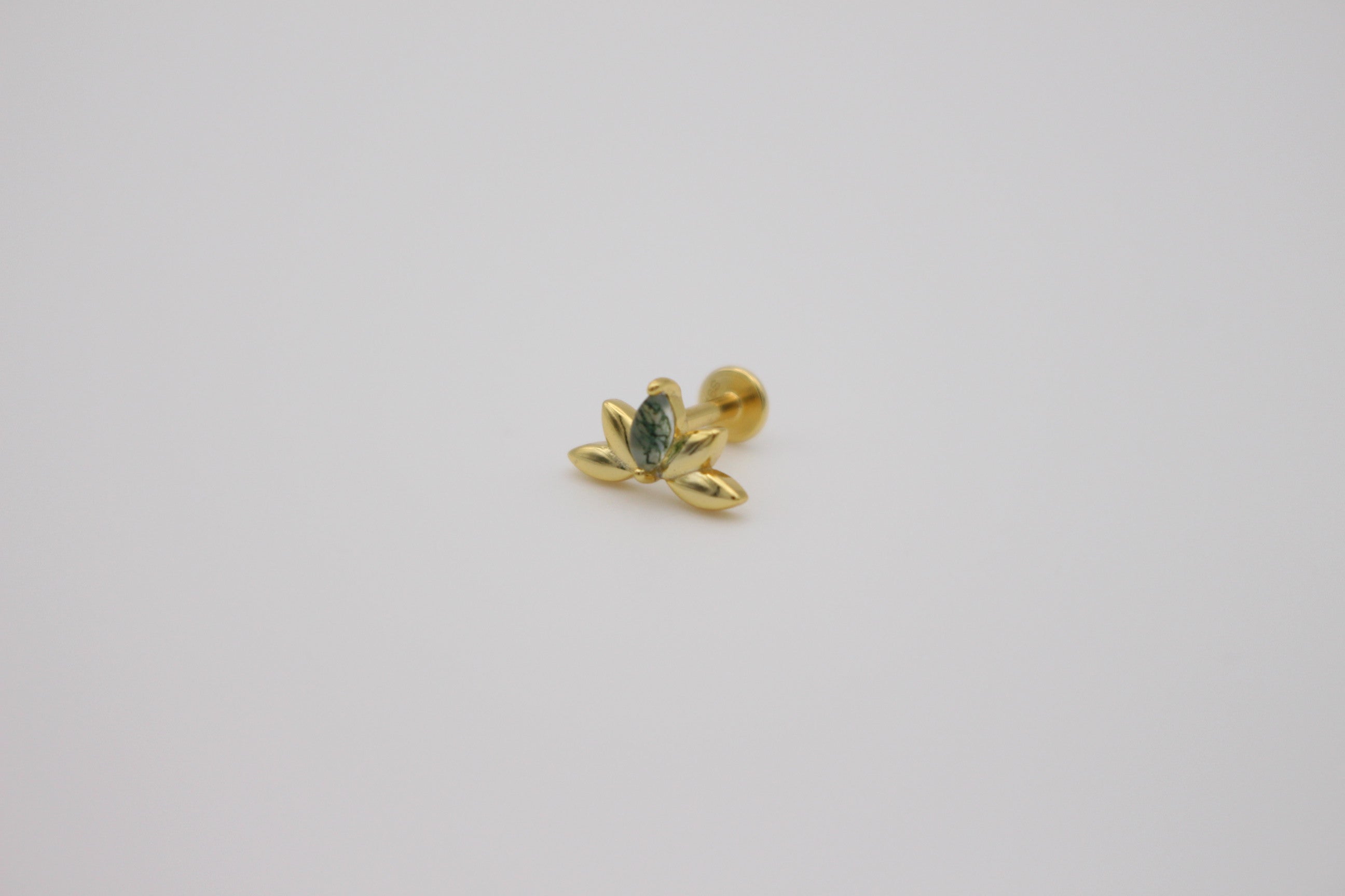 Lotus Stud