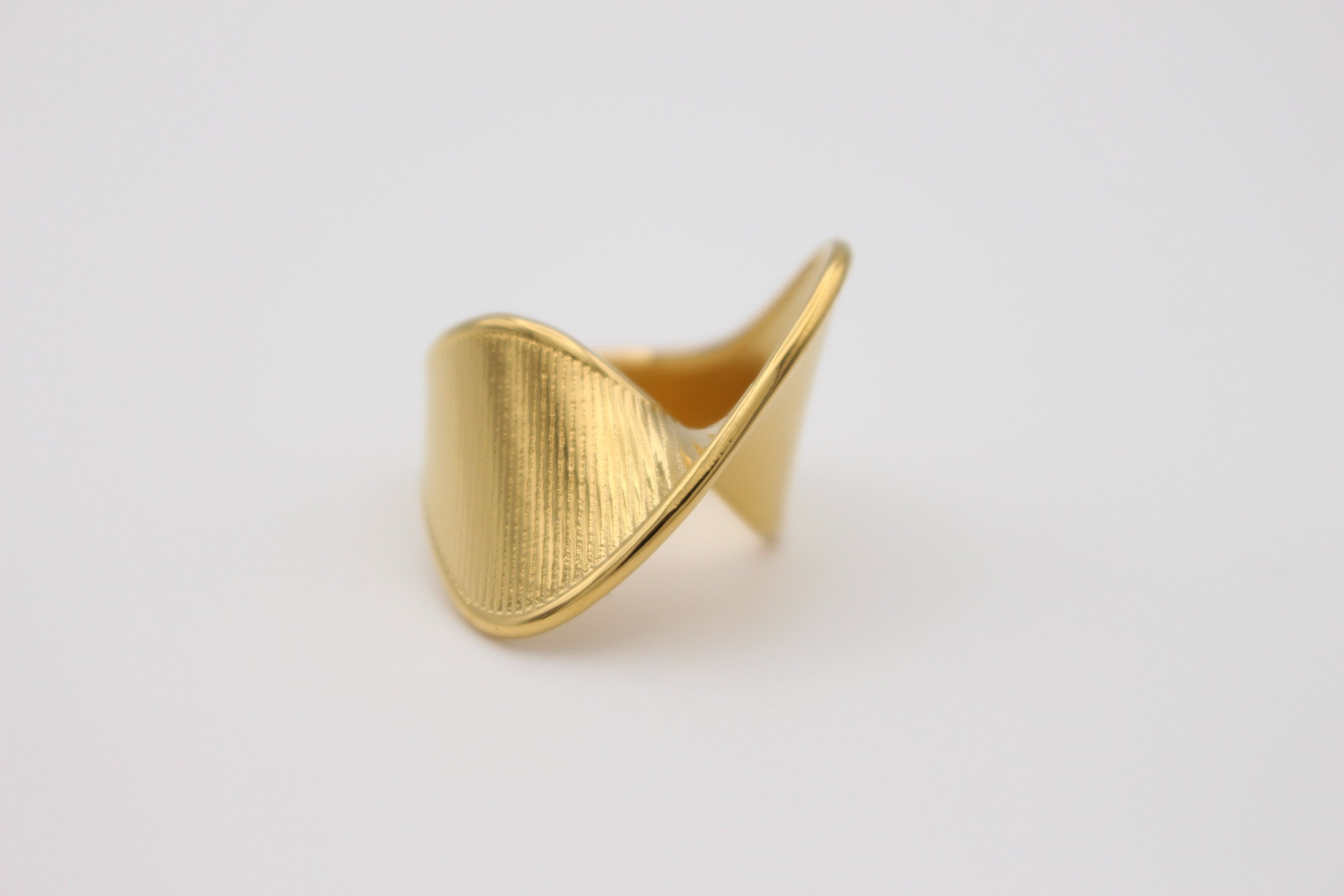 Sirocco Ring