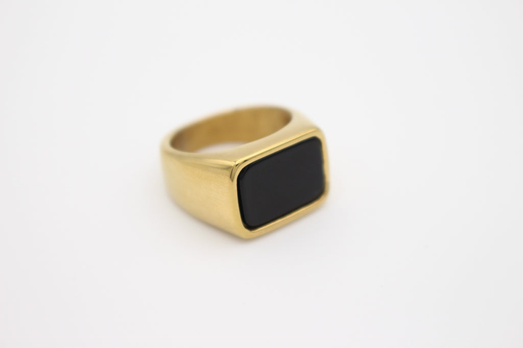 Nior Signet Ring