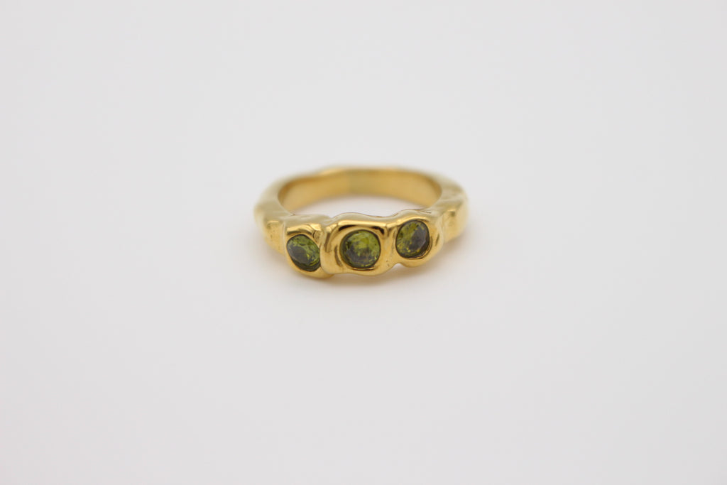 Olina Ring