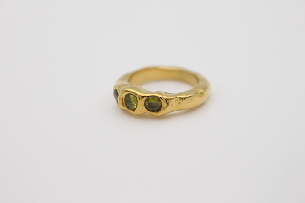 Olina Ring