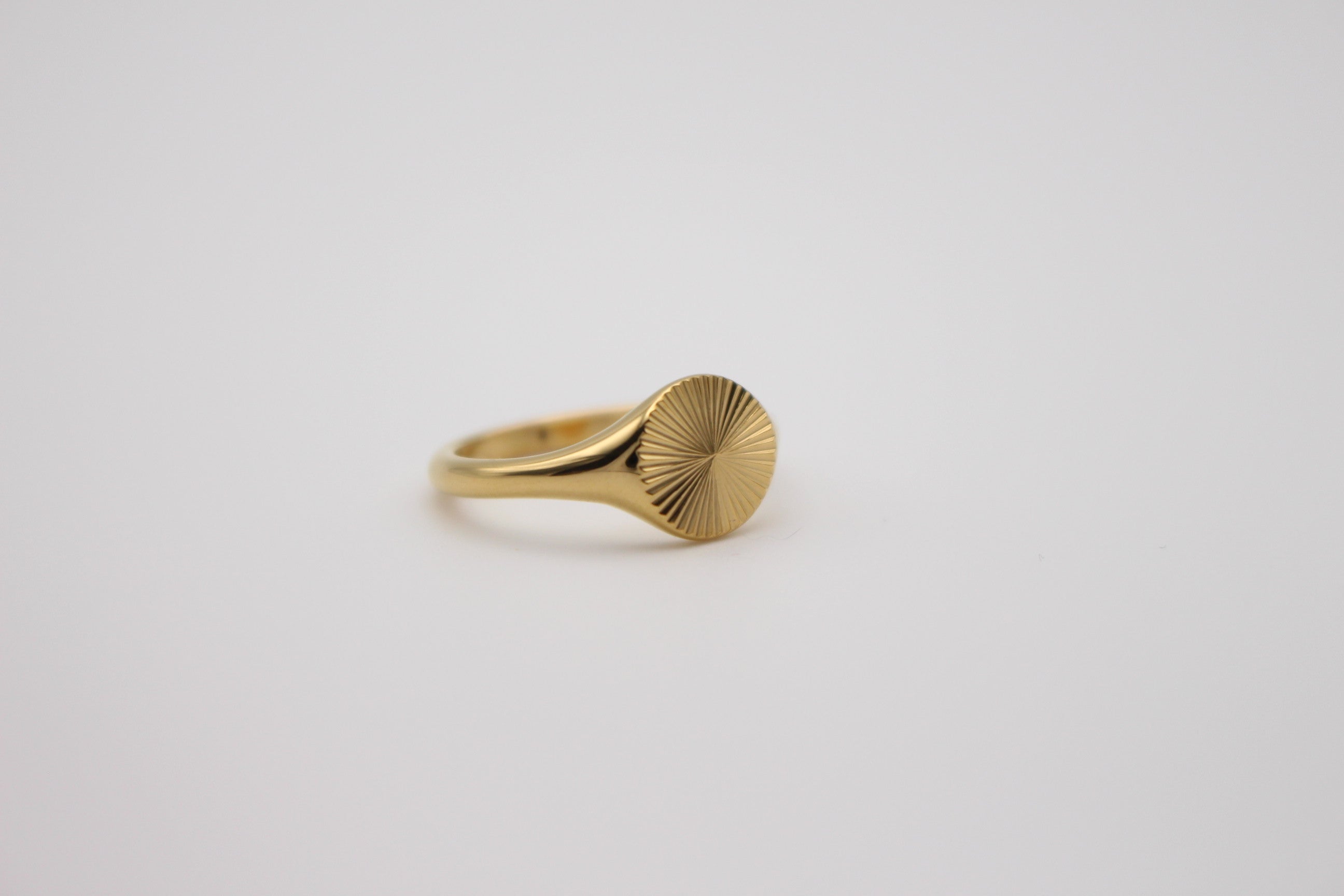 Solis Ring