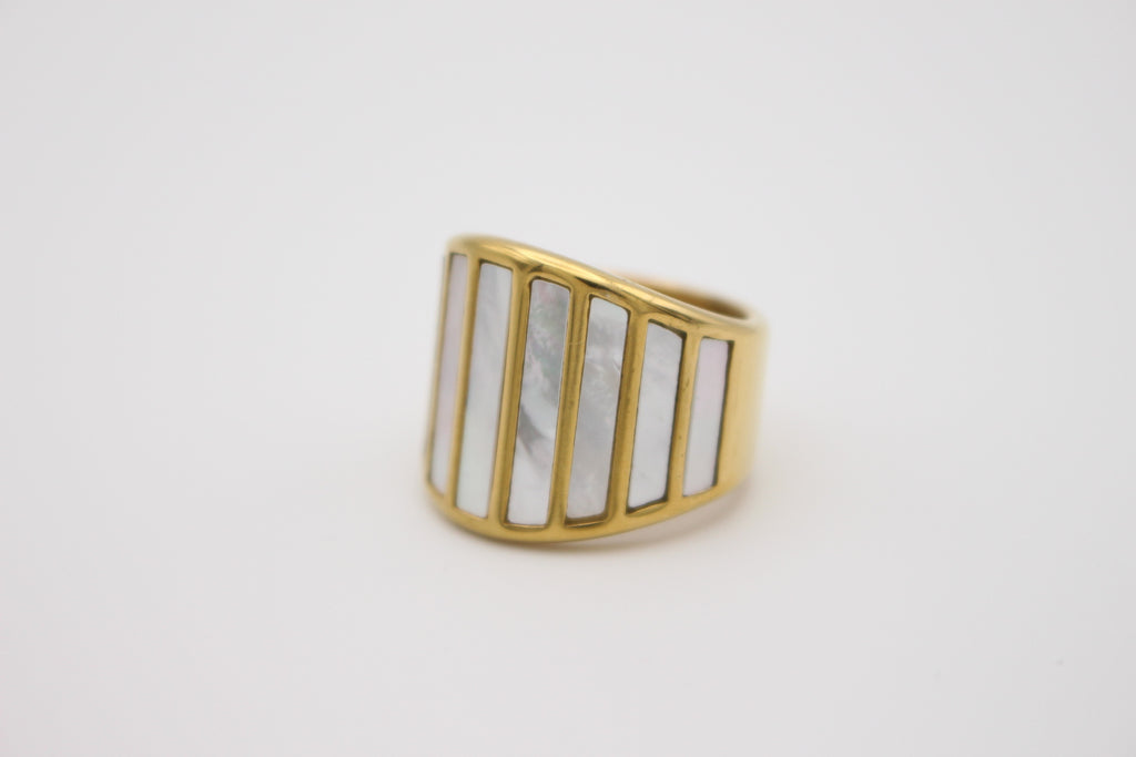 Carlton Ring