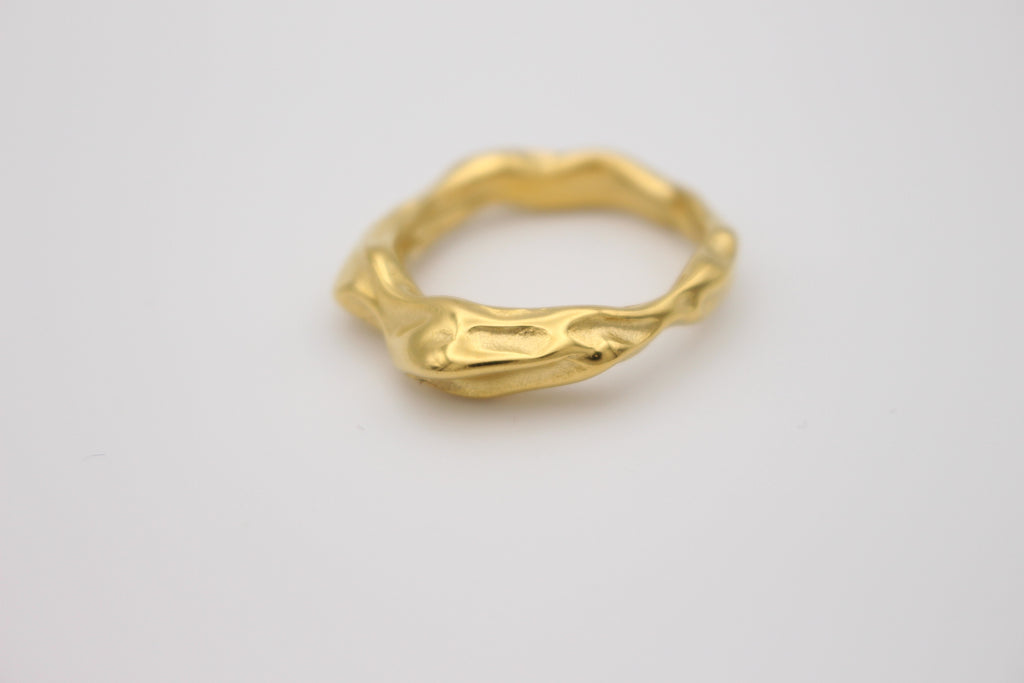 Eros Ring