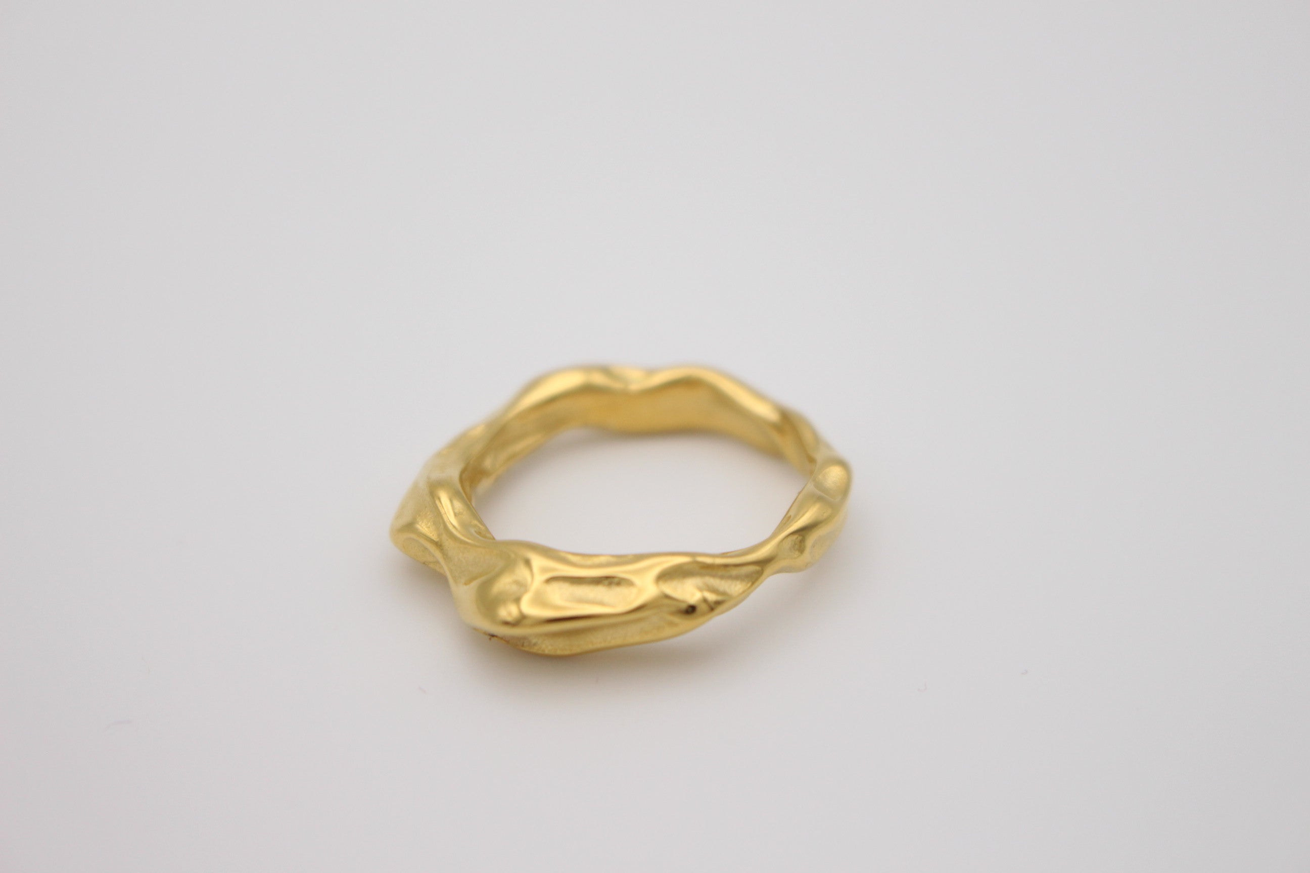 Eros Ring