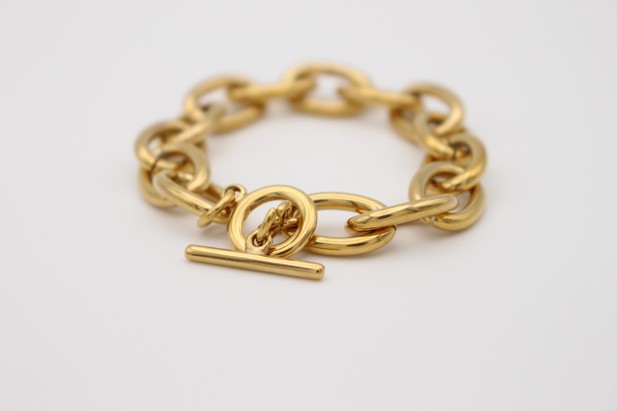 Harper Toggle Bracelet