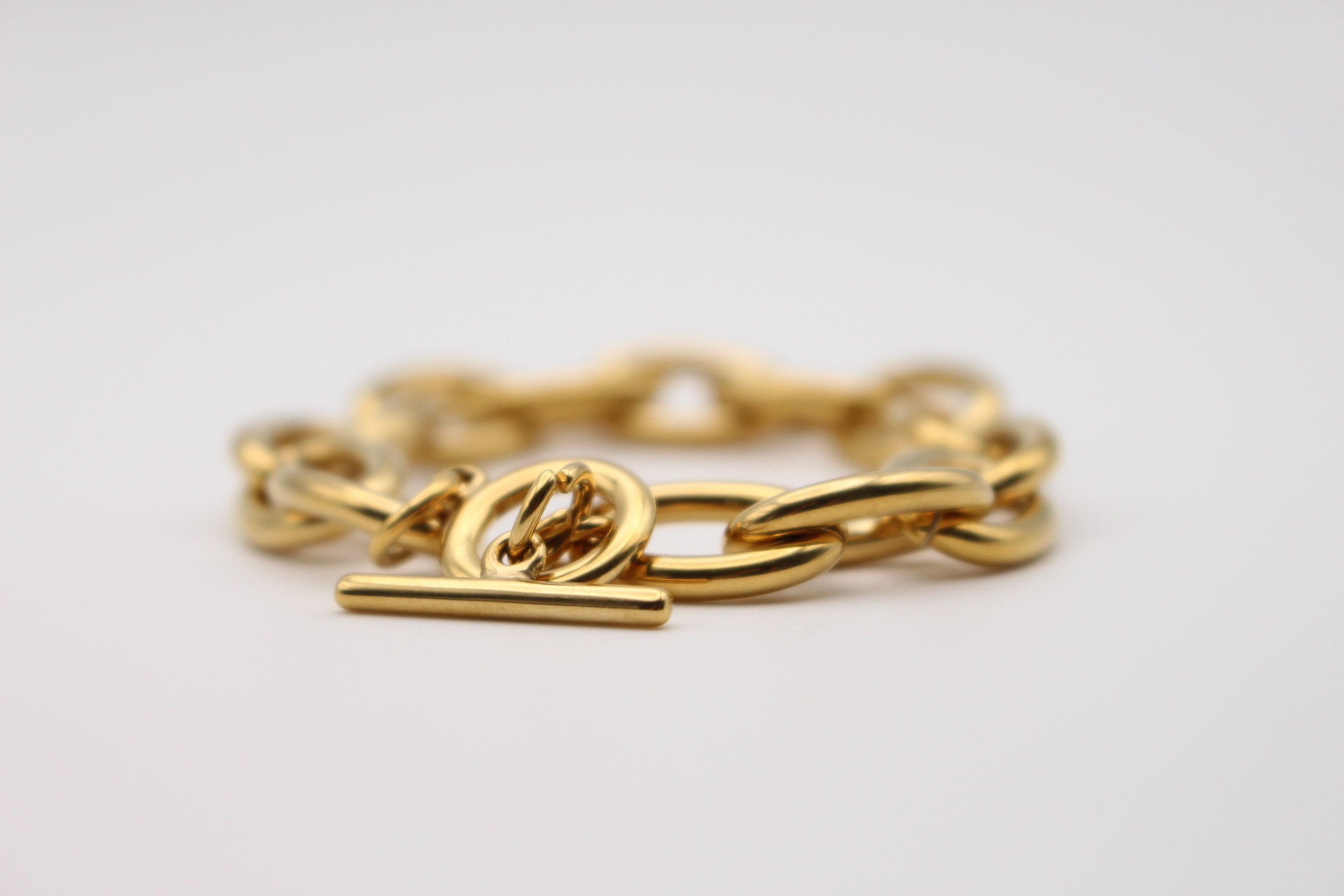 Harper Toggle Bracelet