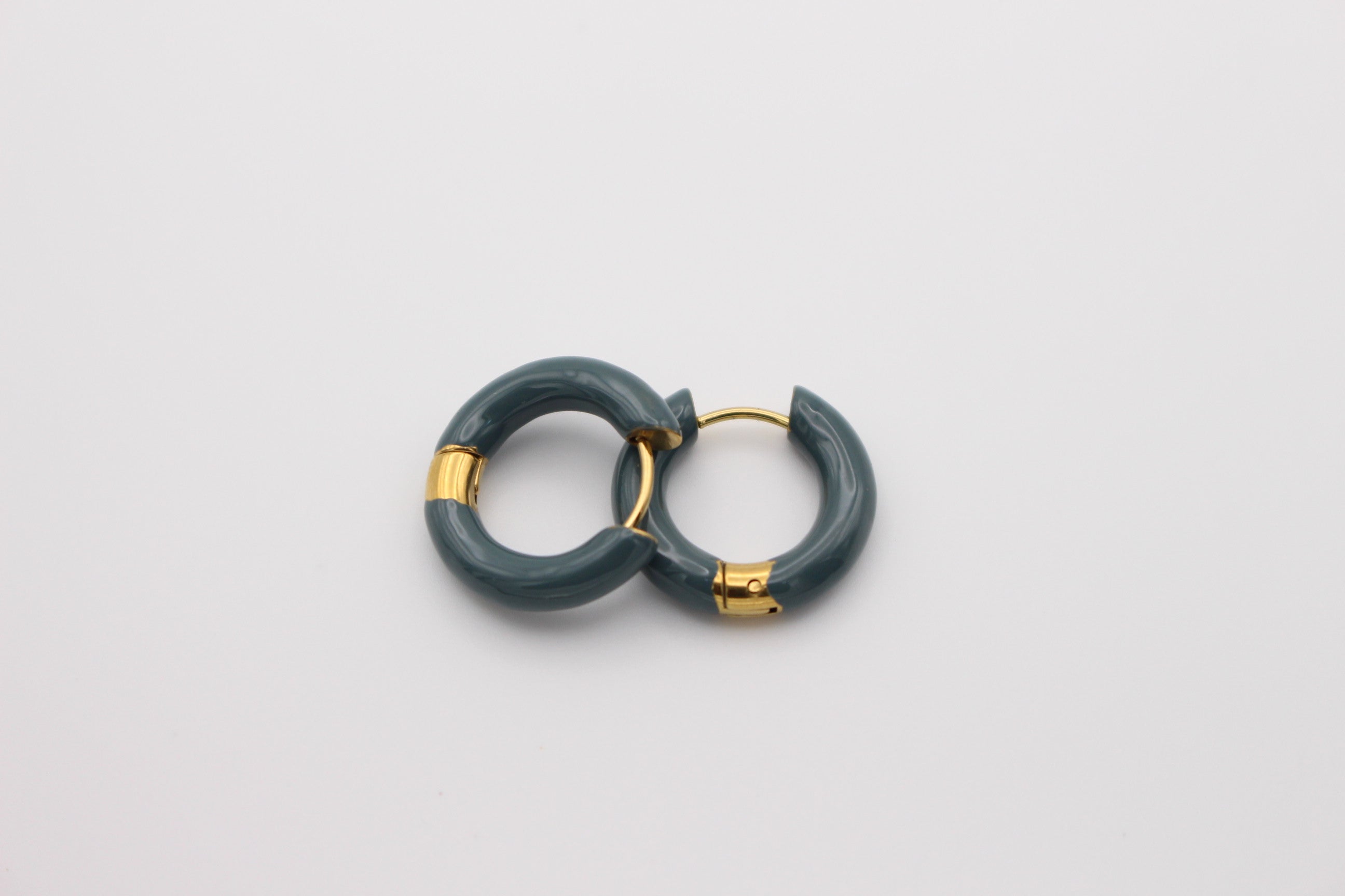 Elia Earrings