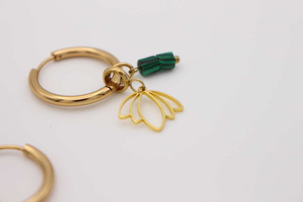 Nefertari Earrings