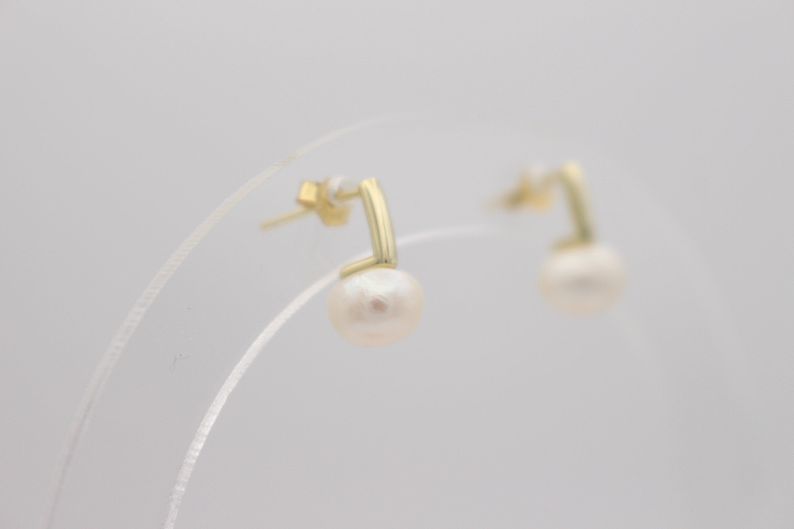 Anaïs Pearl Earrings
