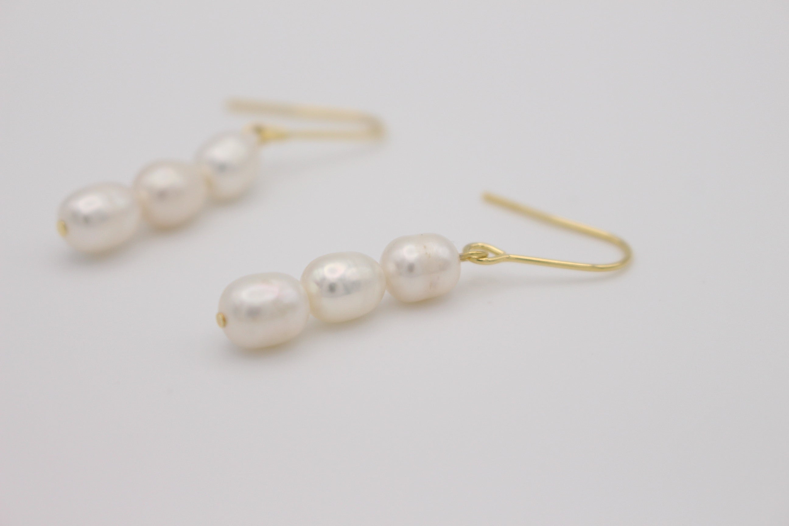 Clémence Pearl Earrings