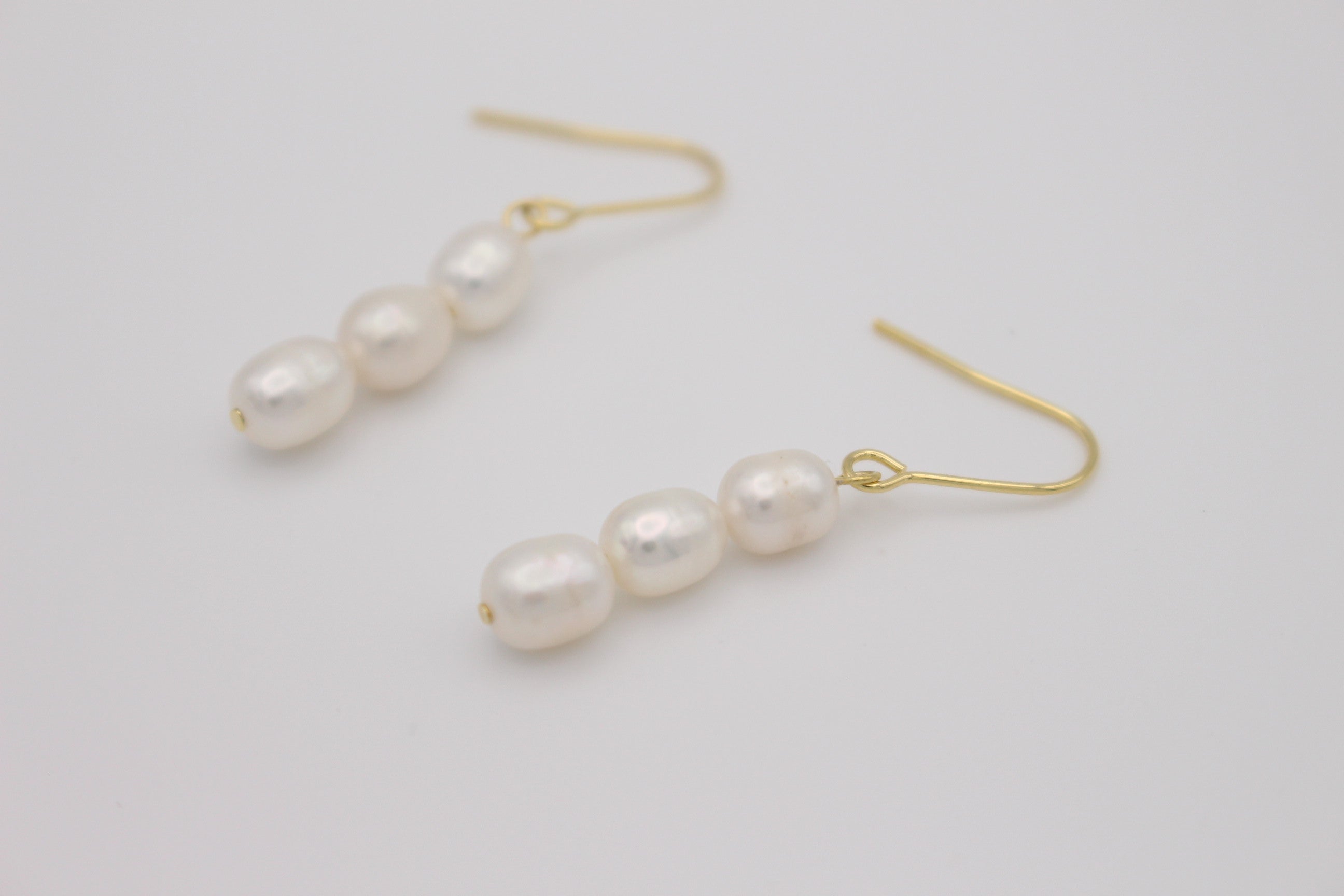 Clémence Pearl Earrings