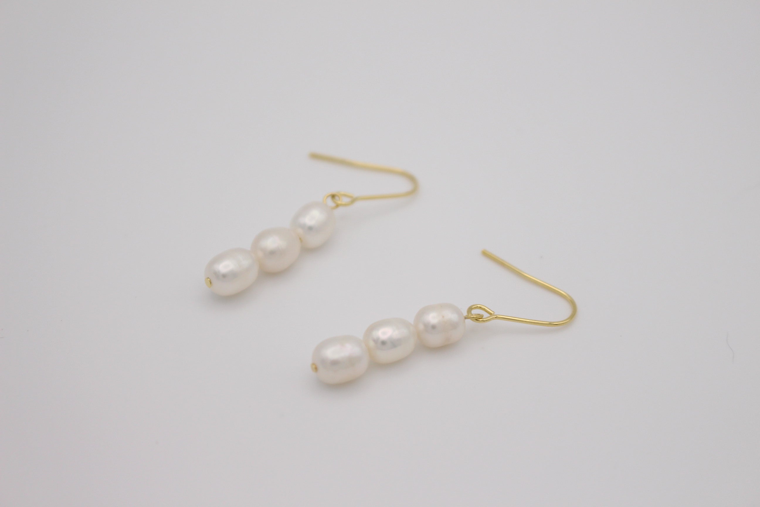 Clémence Pearl Earrings