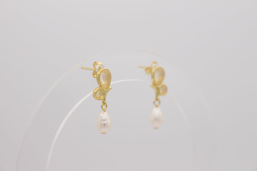Maëlle Pearl Earrings