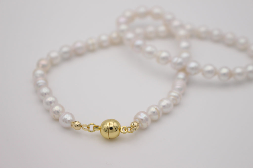 Palais Pearl Necklace