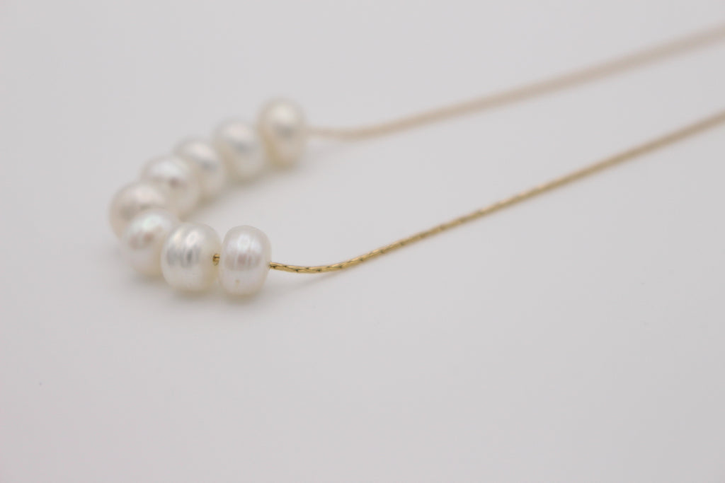 Élodie Pearl Necklace