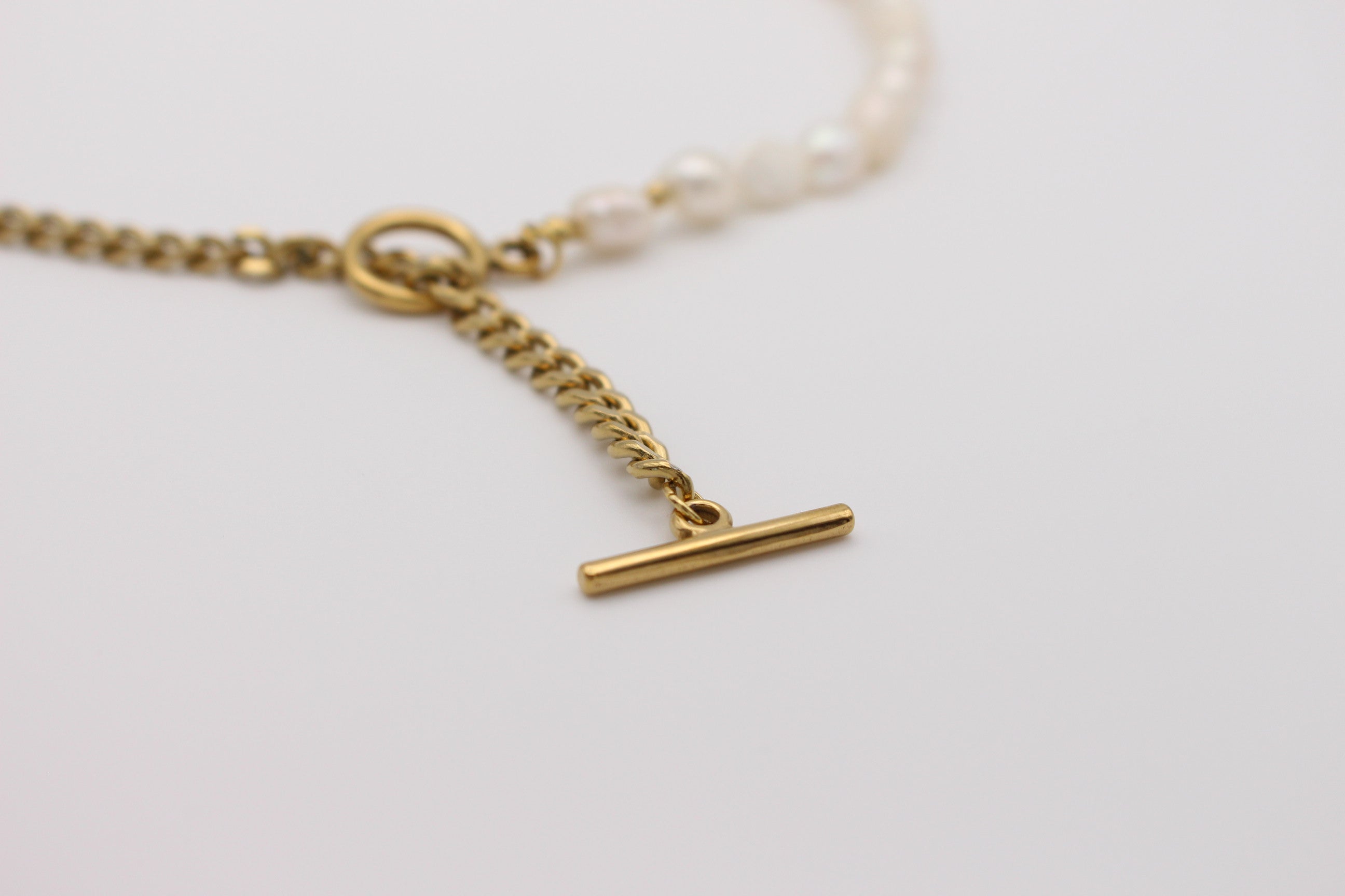 Astoria Pearl Necklace